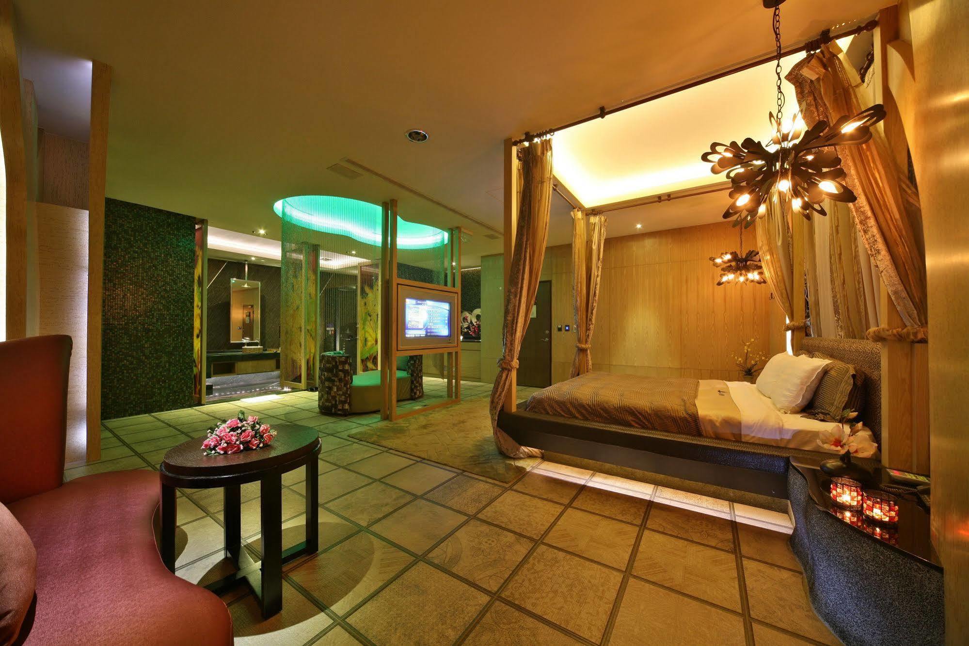 Dubai Villa Motel Daya Экстерьер фото